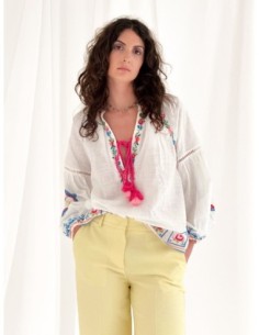 Blusa in cotone con ricami